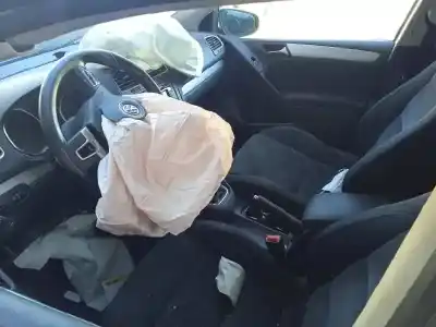 Sloopvoertuig volkswagen golf vi (5k1) 1.6 tdi van het jaar 2010 aangedreven cayc