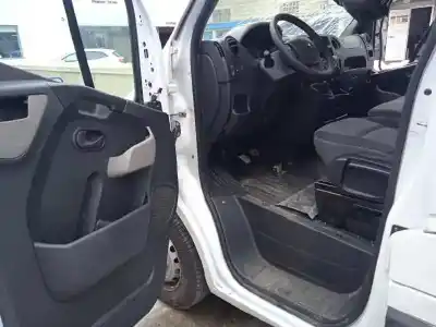 Veículo de Sucata renault master kasten l3h2 hka 3.5t do ano 2015 alimentado m9t870