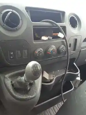 Veículo de Sucata renault master kasten l3h2 hka 3.5t do ano 2015 alimentado m9t870