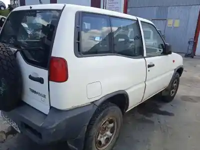 Veículo de Sucata nissan terrano ii (r20) 2.7 td 4wd do ano 1996 alimentado td27t