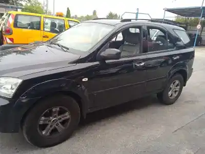 Verschrottungsfahrzeug kia sorento i (jc) 2.5 crdi des jahres 2004 angetrieben d4cb