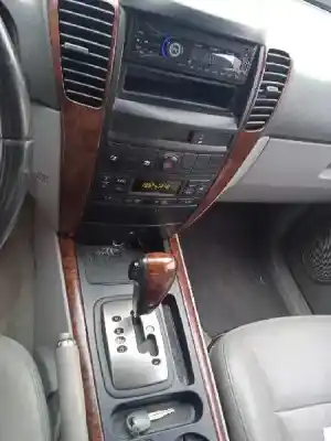 Verschrottungsfahrzeug kia sorento i (jc) 2.5 crdi des jahres 2004 angetrieben d4cb