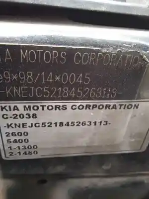 Verschrottungsfahrzeug kia sorento i (jc) 2.5 crdi des jahres 2004 angetrieben d4cb