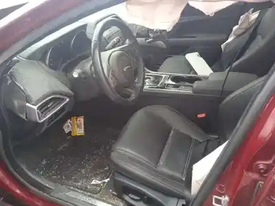 Veículo de Sucata jaguar xe (x760) 2.0 d do ano 2016 alimentado 204dtd