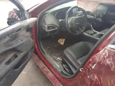 Veículo de Sucata jaguar xe (x760) 2.0 d do ano 2016 alimentado 204dtd