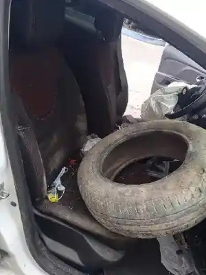 Veículo de Sucata renault clio iv authentique do ano 2013 alimentado k9k612