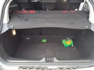 Veículo de Sucata renault clio iv authentique do ano 2013 alimentado k9k612