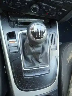 Veículo de Sucata audi a4 berlina (b8) s line sportpaket / plus do ano 2009 alimentado caga