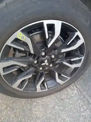 Veículo de Sucata mitsubishi outlander (gf0) phev kaiteki 4wd do ano 2018 alimentado 4b11