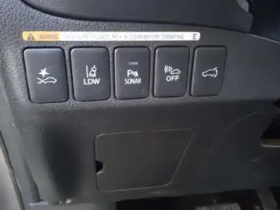 Veículo de Sucata mitsubishi outlander (gf0) phev kaiteki 4wd do ano 2018 alimentado 4b11