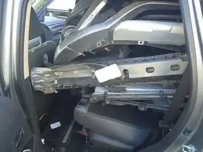 Veículo de Sucata mitsubishi outlander (gf0) phev kaiteki 4wd do ano 2018 alimentado 4b11