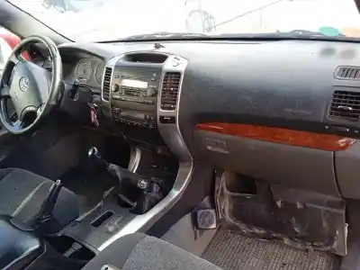 Veículo de Sucata toyota land cruiser (j12) 3.0 d4-d vxl do ano 2009 alimentado 1kdftv