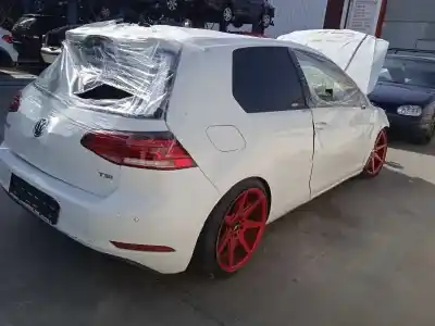 Veículo de Sucata volkswagen golf vii lim. (bq1) advance do ano 2017 alimentado chzc