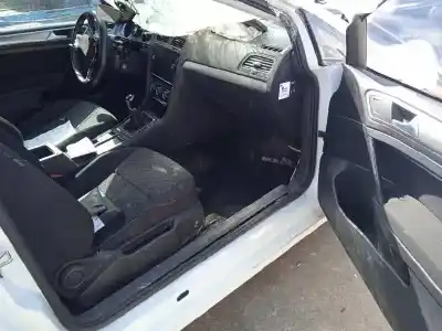 Veículo de Sucata volkswagen golf vii lim. (bq1) advance do ano 2017 alimentado chzc