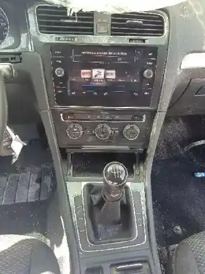 Veículo de Sucata volkswagen golf vii lim. (bq1) advance do ano 2017 alimentado chzc