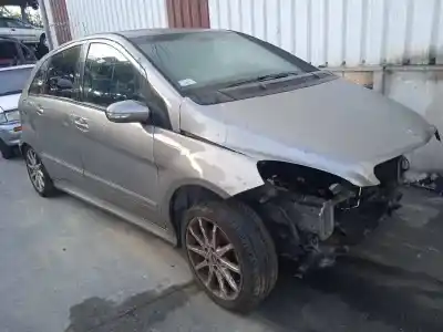 Утилизация автомобиля MERCEDES-BENZ CLASE B (W245) 180 CDI (245.207) года 2006 питание 640940