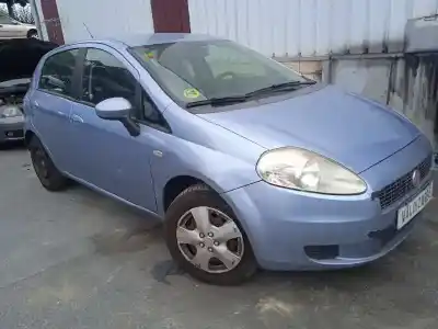 Vehicul casat fiat punto (evo) (199) dynamic al anului 2008 alimentat 199a3000