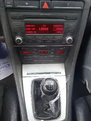 Veículo de Sucata audi a4 berlina (8e) 2.0 tdi 16v (103kw) do ano 2008 alimentado bre