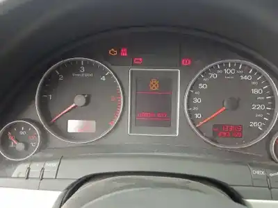 Veículo de Sucata audi a4 berlina (8e) 2.0 tdi 16v (103kw) do ano 2008 alimentado bre