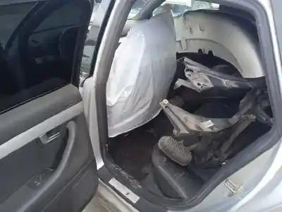 Veículo de Sucata audi a4 berlina (8e) 2.0 tdi 16v (103kw) do ano 2008 alimentado bre