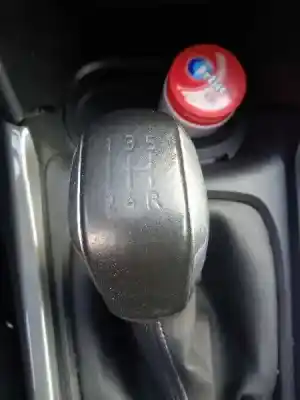 Verschrottungsfahrzeug peugeot 2008 (--.2013->) style des jahres 2017 angetrieben bh02