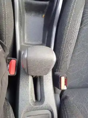 Verschrottungsfahrzeug peugeot 2008 (--.2013->) style des jahres 2017 angetrieben bh02