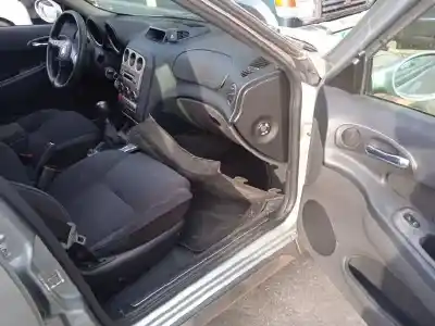 Здавання транспортного засобу alfa romeo 156 1.9 jtd (m) 16v cat року 2005 потужний 937a5000