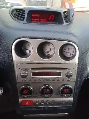 Здавання транспортного засобу alfa romeo 156 1.9 jtd (m) 16v cat року 2005 потужний 937a5000