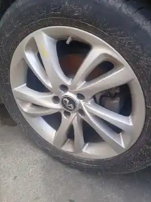 Veículo de Sucata infiniti q30 1.6 premium do ano 2016 alimentado 270910