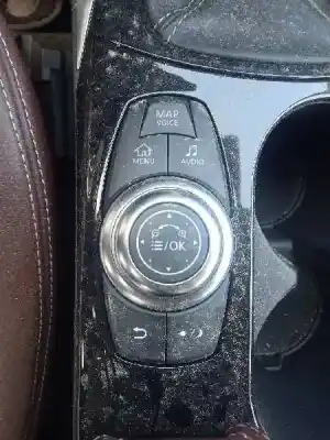 Veículo de Sucata infiniti q30 1.6 premium do ano 2016 alimentado 270910