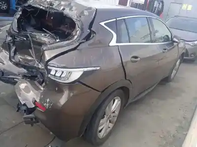 Veículo de Sucata infiniti q30 1.6 premium do ano 2016 alimentado 270910