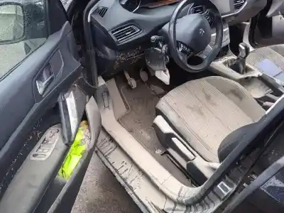 Scrapping Vehicle peugeot 308 active of the year 2014 powered 9h06