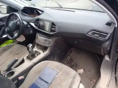 Scrapping Vehicle peugeot 308 active of the year 2014 powered 9h06