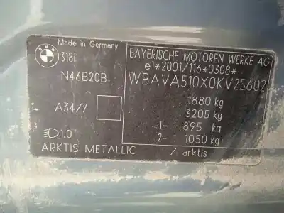 Veicolo di demolizione bmw serie 3 berlina (e90) 318i dell'anno 2006 alimentato n46b20b