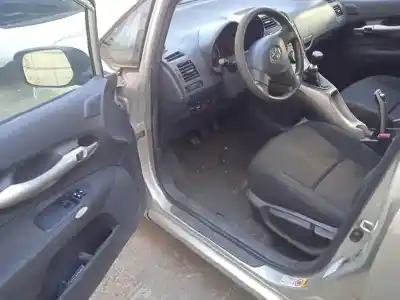 Veículo de Sucata toyota auris luna+ do ano 2007 alimentado 1nd