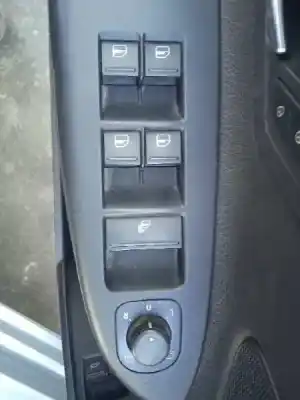 Veículo de Sucata volkswagen eos (1f7) 2.0 tdi do ano 2007 alimentado bmm