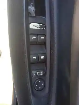 Veículo de Sucata citroen c4 berlina cool do ano 2009 alimentado 5fw