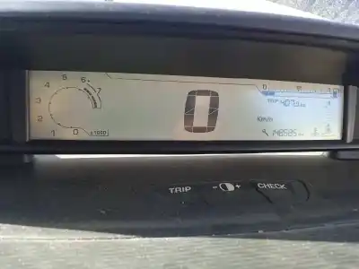 Veículo de Sucata citroen c4 berlina cool do ano 2009 alimentado 5fw