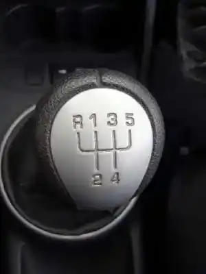 Veicolo di demolizione skoda fabia (5j2 ) 1.2 dell'anno 2010 alimentato chfa