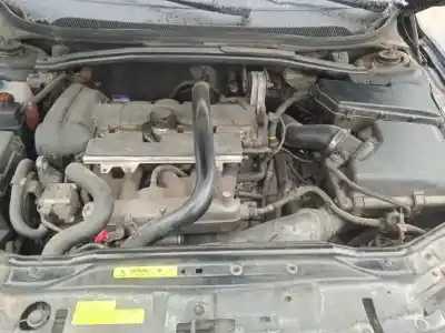 Veículo de Sucata volvo v70 familiar 2.4 t / 2.5 t do ano 2004 alimentado b5254t2