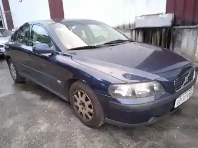 Vehículo de desguace VOLVO S60 BERLINA 2.4 D del año 2002 con motor D5244T2