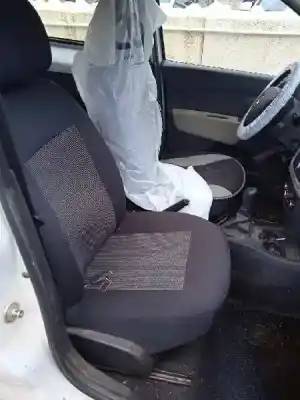 Veicolo di demolizione dacia dokker ambiance dell'anno 2013 alimentato k9k612