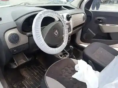 Veicolo di demolizione dacia dokker ambiance dell'anno 2013 alimentato k9k612