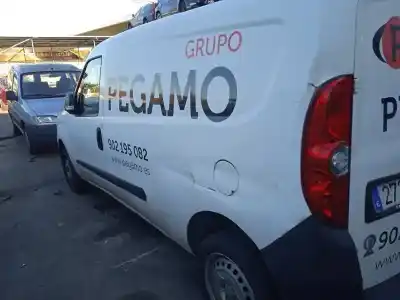 Veículo de Sucata fiat doblo cargo basis kasten do ano 2011 alimentado 199a3000