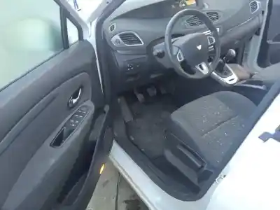Здавання транспортного засобу renault                                            scenic iii                                                                                                                                                                                                                                                 authentique                                                                                                                                                                                                                                                року 2011 потужний k4m858