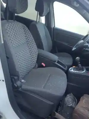 Здавання транспортного засобу renault                                            scenic iii                                                                                                                                                                                                                                                 authentique                                                                                                                                                                                                                                                року 2011 потужний k4m858