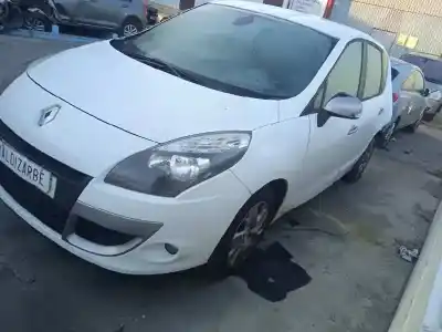 Здавання транспортного засобу renault                                            scenic iii                                                                                                                                                                                                                                                 authentique                                                                                                                                                                                                                                                року 2011 потужний k4m858
