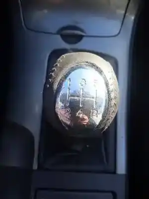 Veículo de Sucata mazda 6 berlina (gg) 2.0 crtd 136 active do ano 2003 alimentado rf