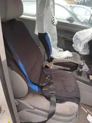 Здавання транспортного засобу volkswagen caddy ka/kb (2k) 1.9 tdi року 2007 потужний bls