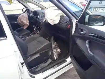 Здавання транспортного засобу ford s-max (ca1) titanium (03.2010->) року 2011 потужний txwa